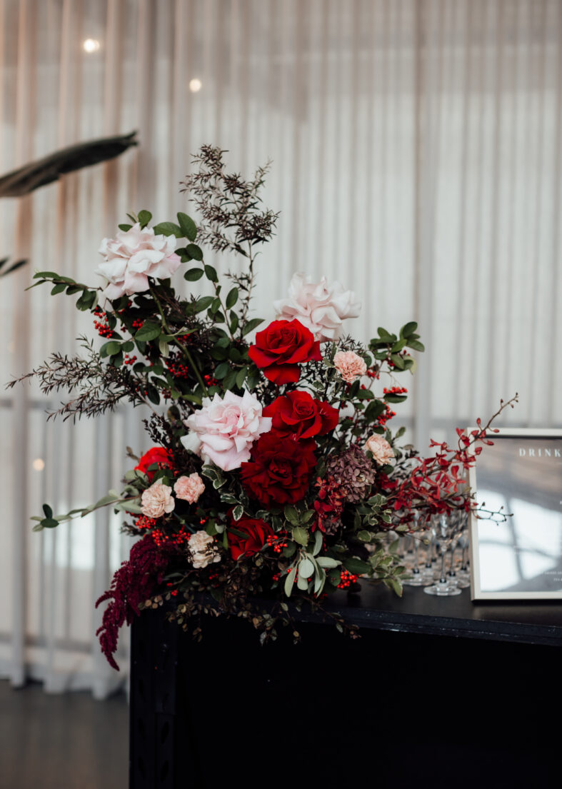 Event Florist Melbourne, Anatomy of Flowers, Bar arrangement